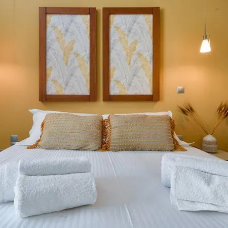 Διαμέρισμα Discover From An Upscale Flat In Koukaki! *